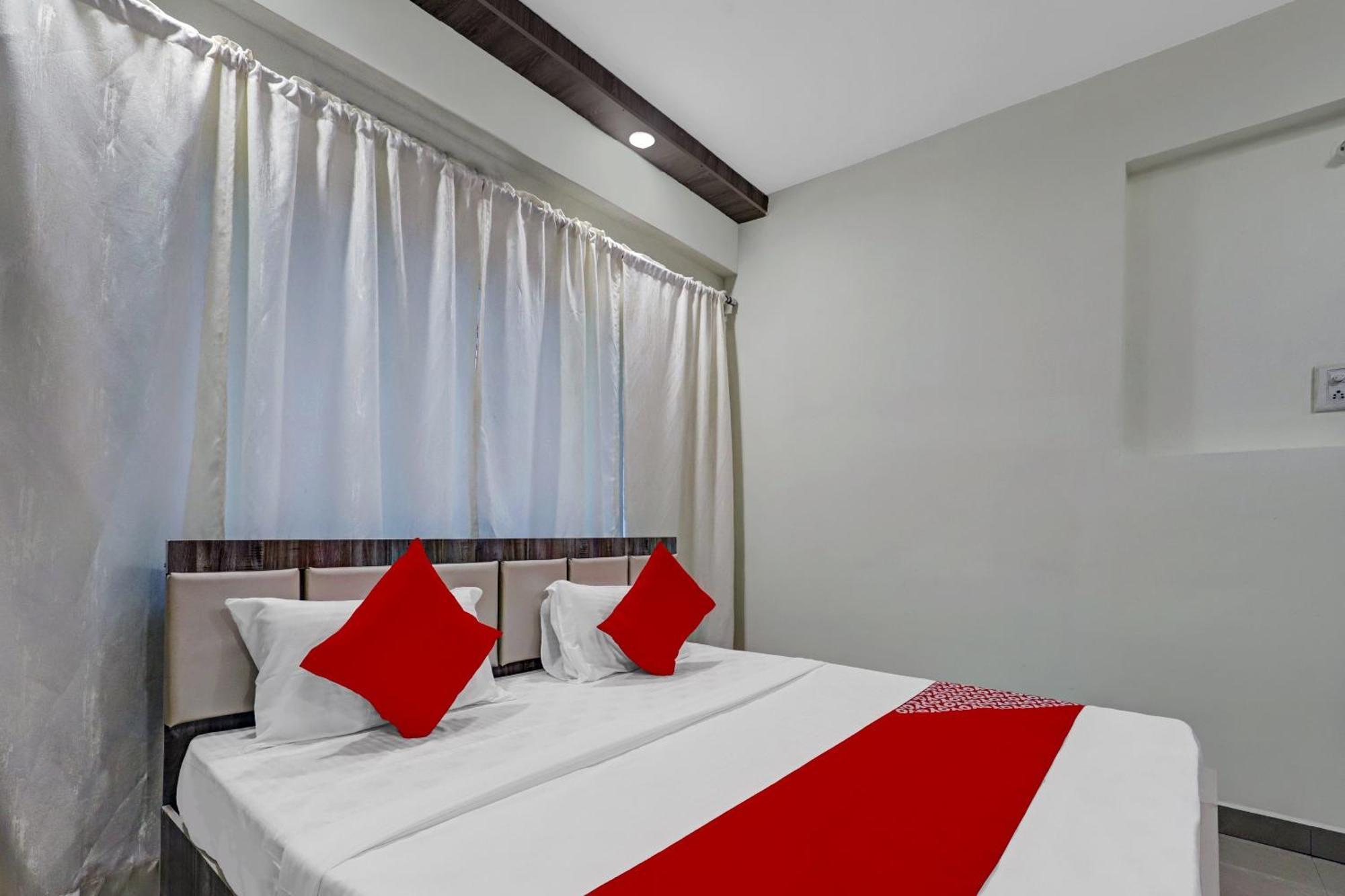 Hotel O Royal Stay Inn Royal Stay Inn นาคปุระ ภายนอก รูปภาพ